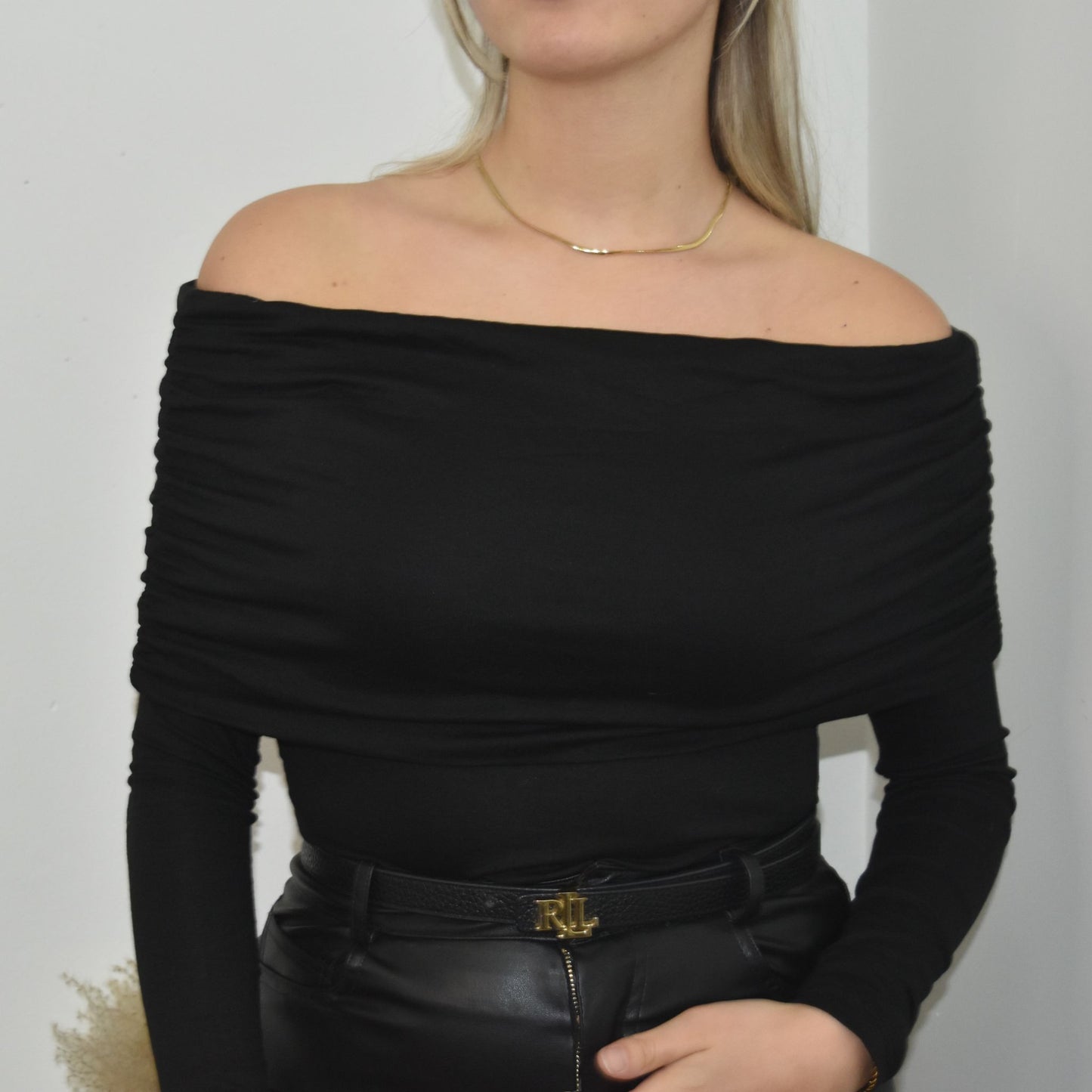 Ariana Top