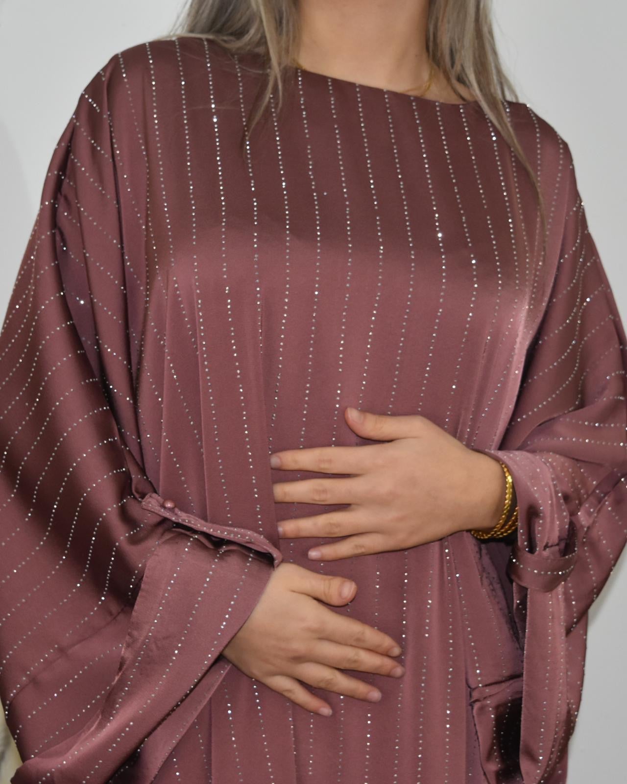 Noor Abaya - Bruin